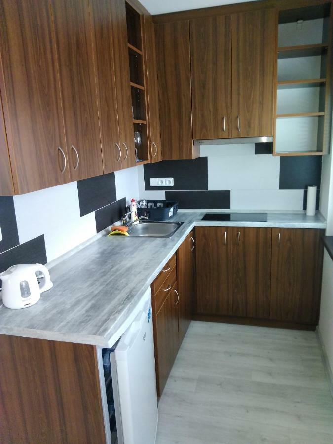 Vinoteka "U Kozu" Hotel Nové Město nad Metují Екстериор снимка